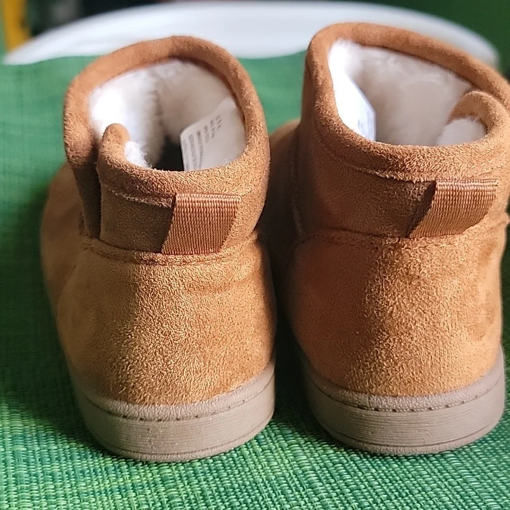 Jumping Beans Brown Kids Slippers - Picture 2 of 6
